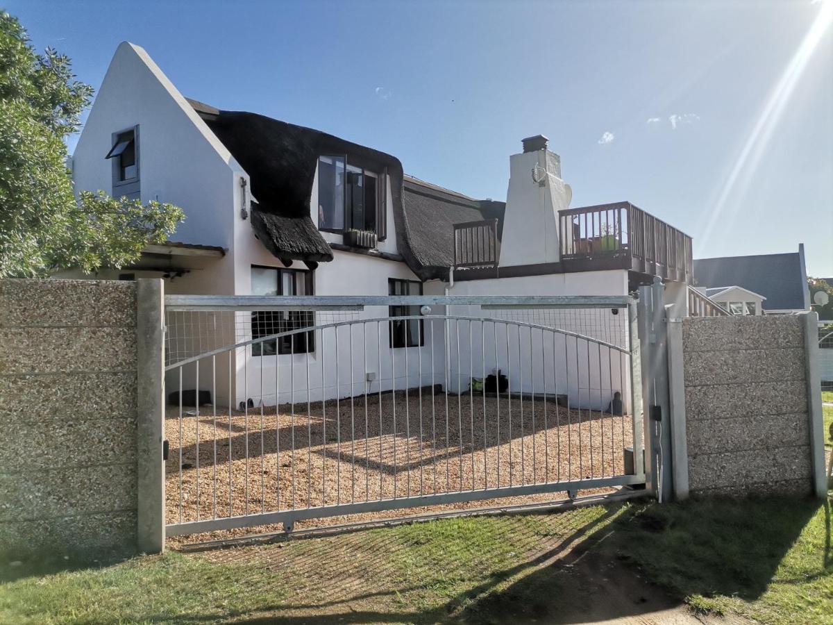 Chilli Moon B&B Stilbaai Eksteriør bilde