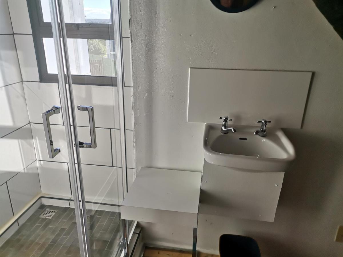 Chilli Moon B&B Stilbaai Eksteriør bilde