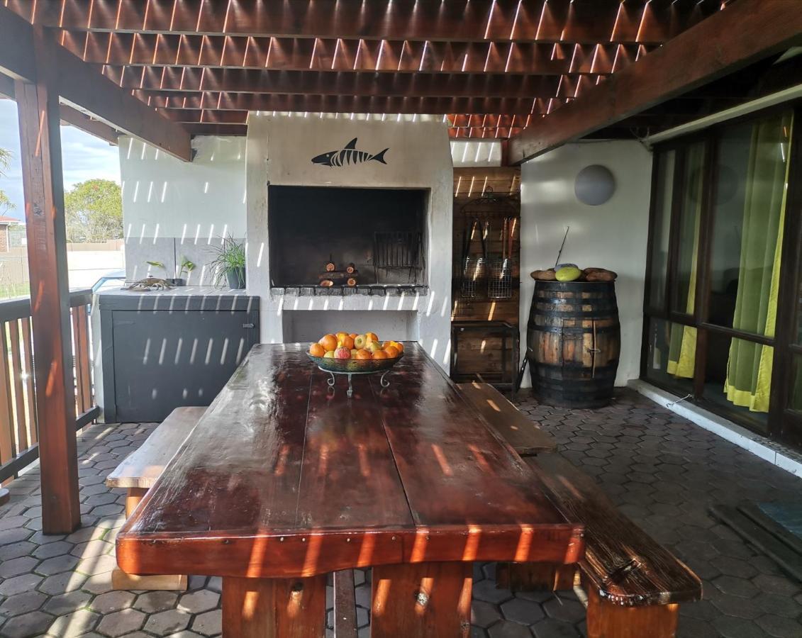 Chilli Moon B&B Stilbaai Eksteriør bilde